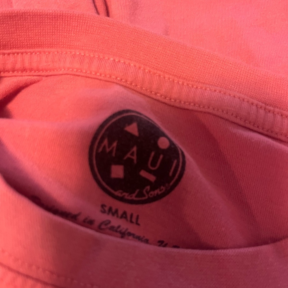 Maui and Sons Coral Tee - Picture 3 of 3